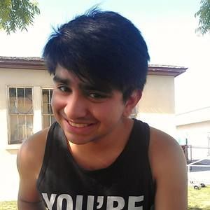 Meet your Posher, Junnie